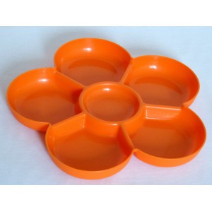 Plat orange 70's en plastique