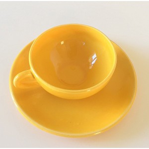 Tasse et soucoupe jaune 60's