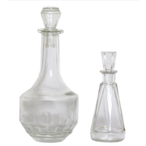 2 anciennes carafes en verre