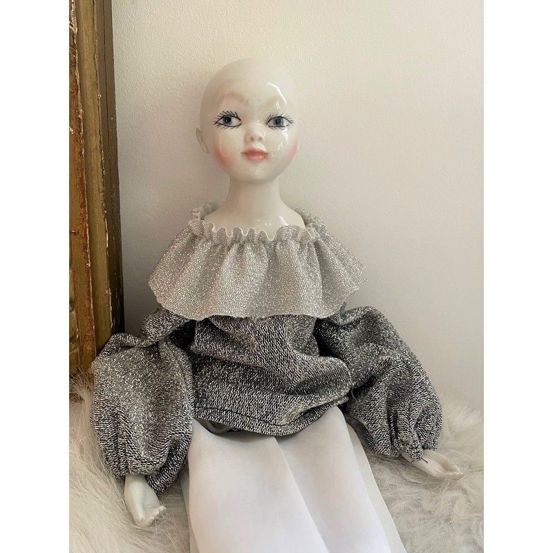Poup e vintage en porcelaine et chiffon garde robe vintage fait main