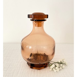 Carafe boule en verre vieux...