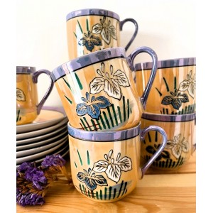 6 Tasses et soucoupes...