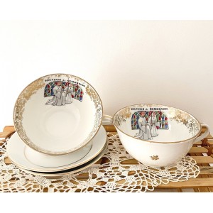 2 tasses Communion et...
