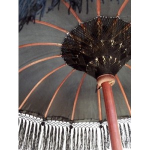 VENDU Parasol Balinais noir...