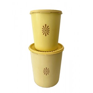 Boite Tupperware jaune...