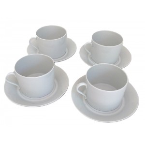 4 dejeuners porcelaine avec...
